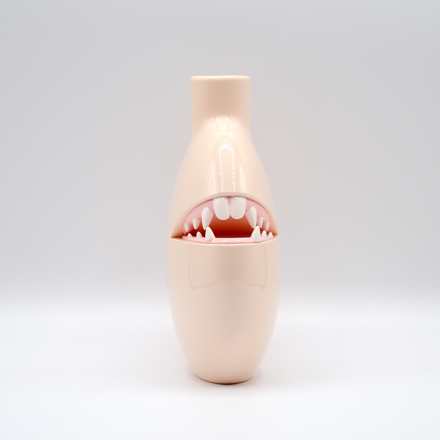 Biting Vase - Ghost Pink