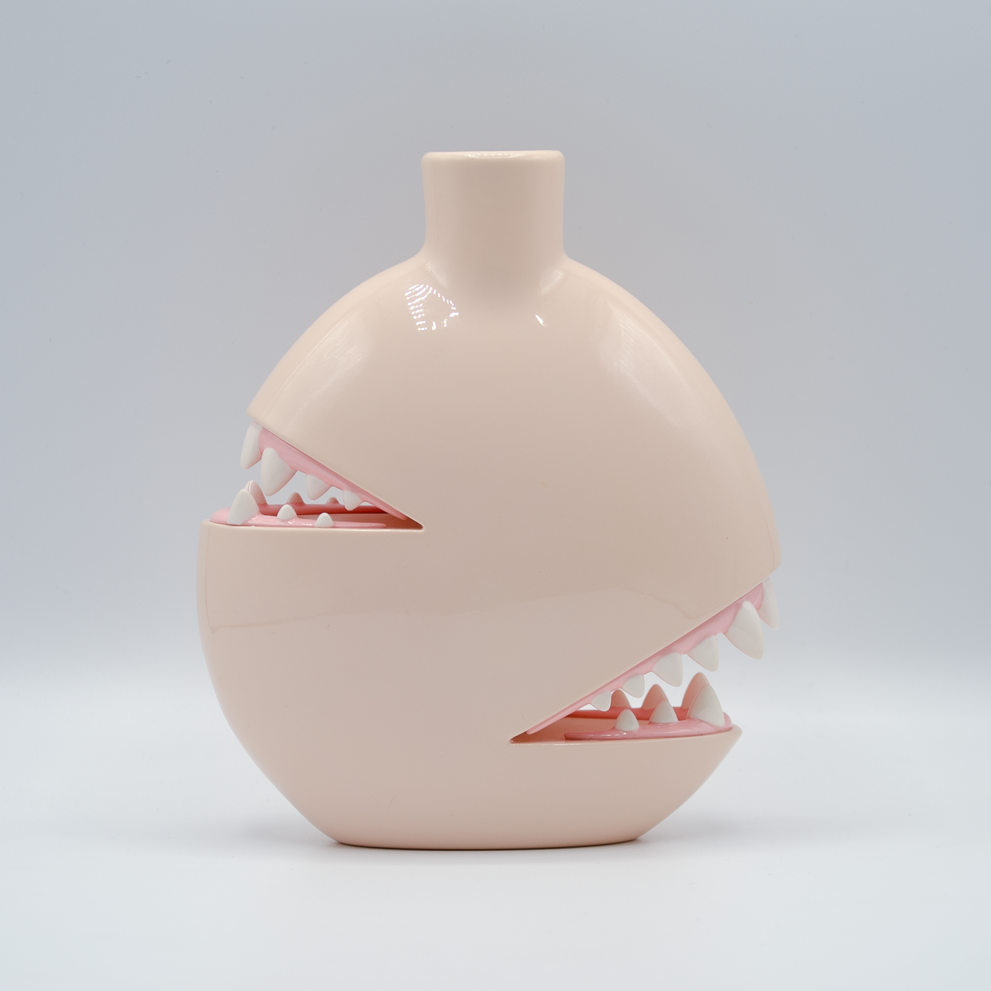 Biting Vase - Ghost Pink